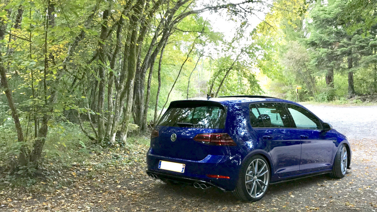 00D8048E-BEC9-4D51-86B2-666B953AC647