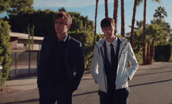 [Obrazek: tumblr-b4a28ae73aaf53948da6e6022f64d1be-...5a-400.gif]