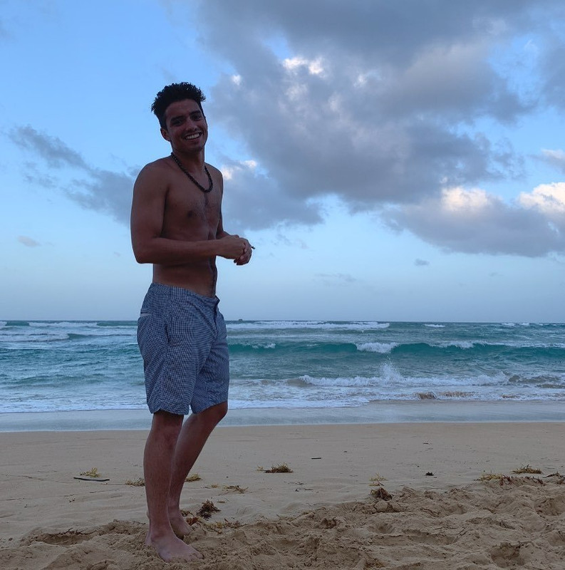 Jonny-Gray-Feet-4825757