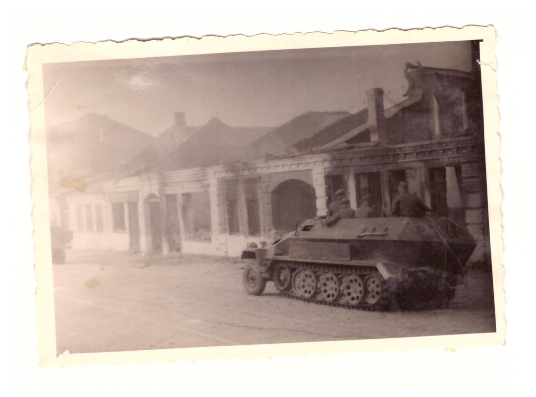 Foto 2.WK Schützen Panzer Sd.Kfz. Halbkette Truppentransporter