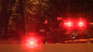 2 dead in Northern State Parkway crash