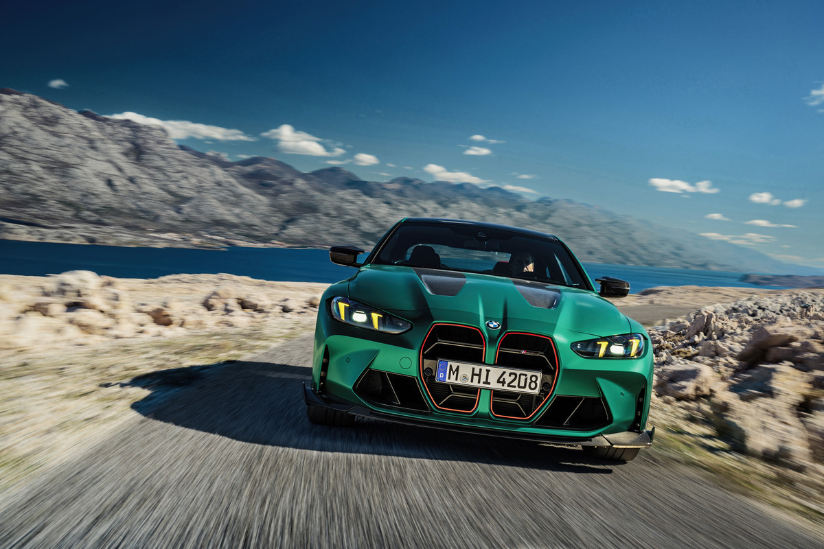 P90548588_highRes_the-all-new-bmw-m4-c