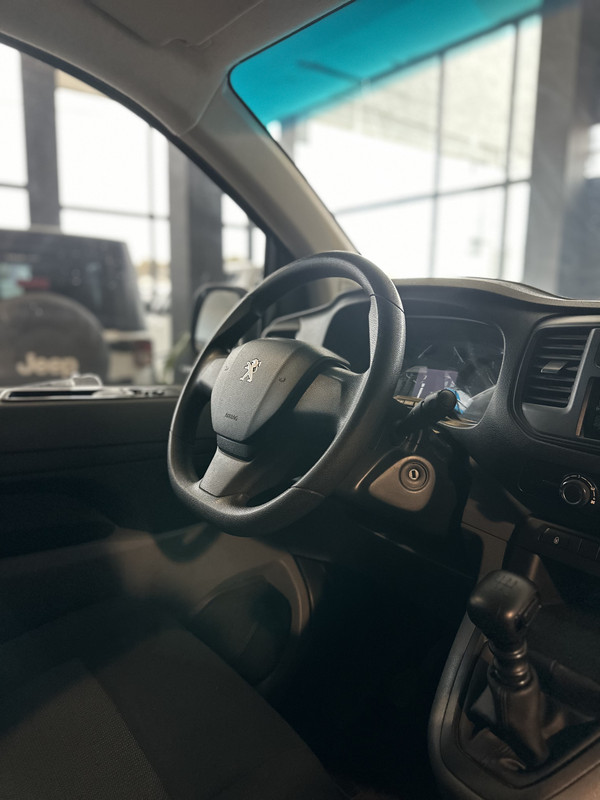 Peugeot Expert Premium HDI 6AS - 7