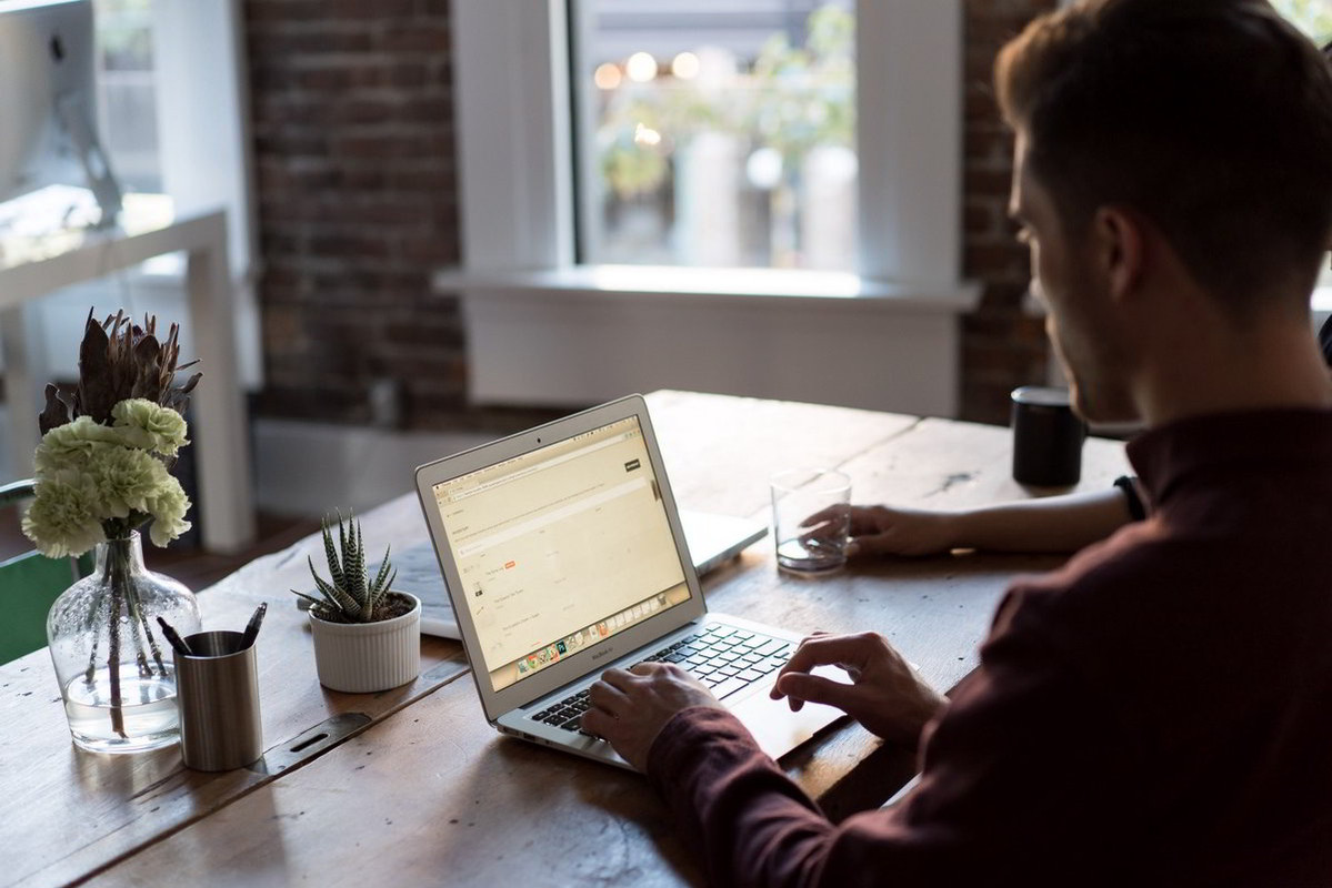 Come fare soldi su Internet idea Start Up