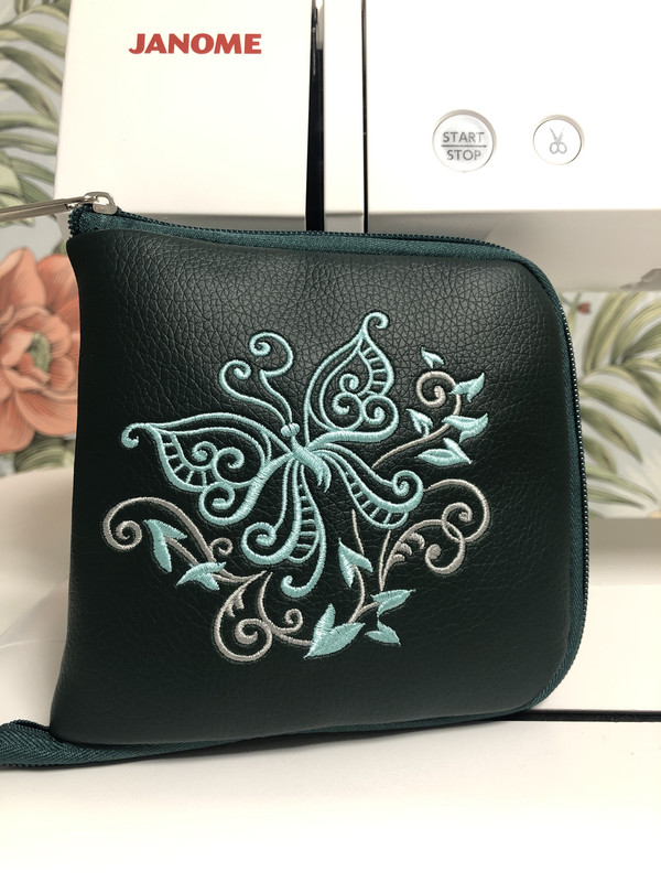 7E75B9C5-9F09-4FC8-AAC6-E1202F92E596