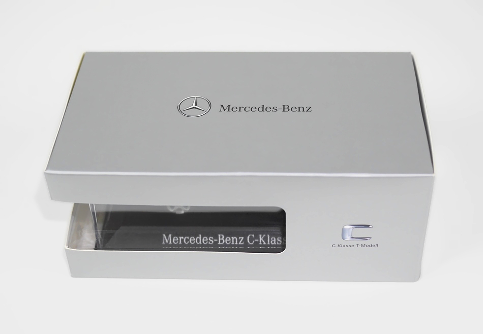 新品 Mercedes-Benz メルセデス ベンツ ミニカー1/43サイズNOREVノレブ ブルー濃紺メタリック CクラスClassワゴンTモデルAMG京商ヘルパS205