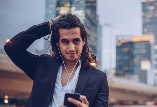man-long-hair-slicked1.jpg