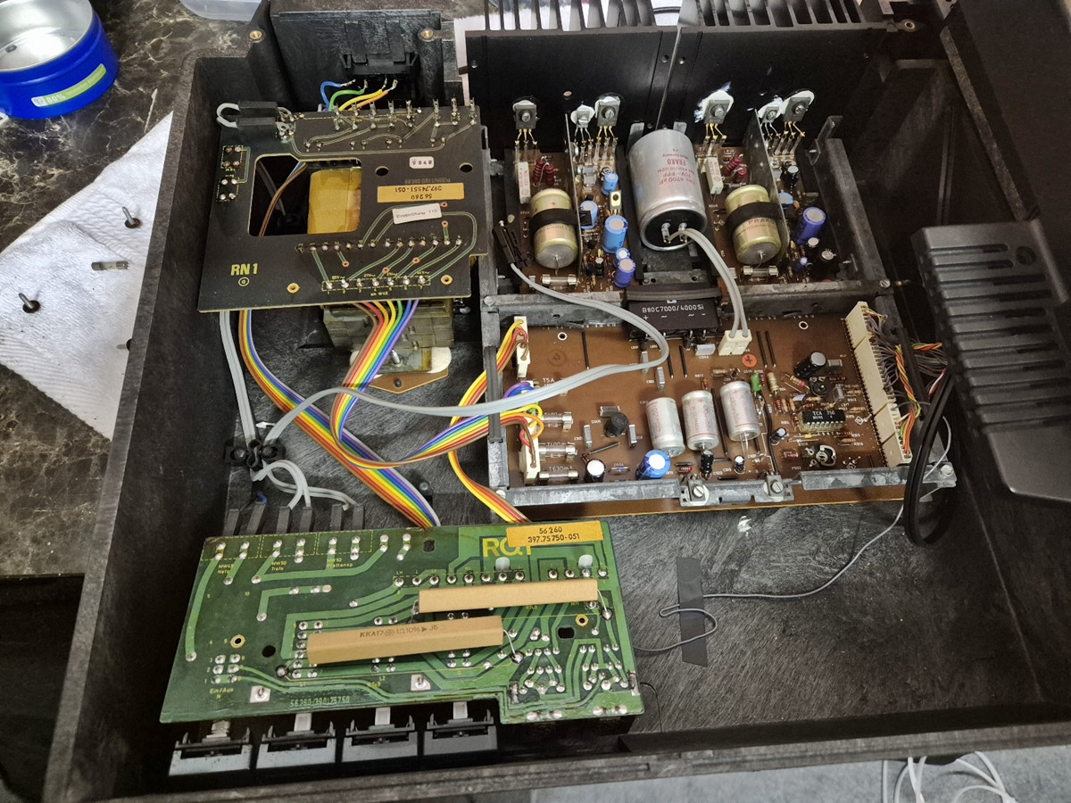 [Bild: stromversorgung1.jpg]