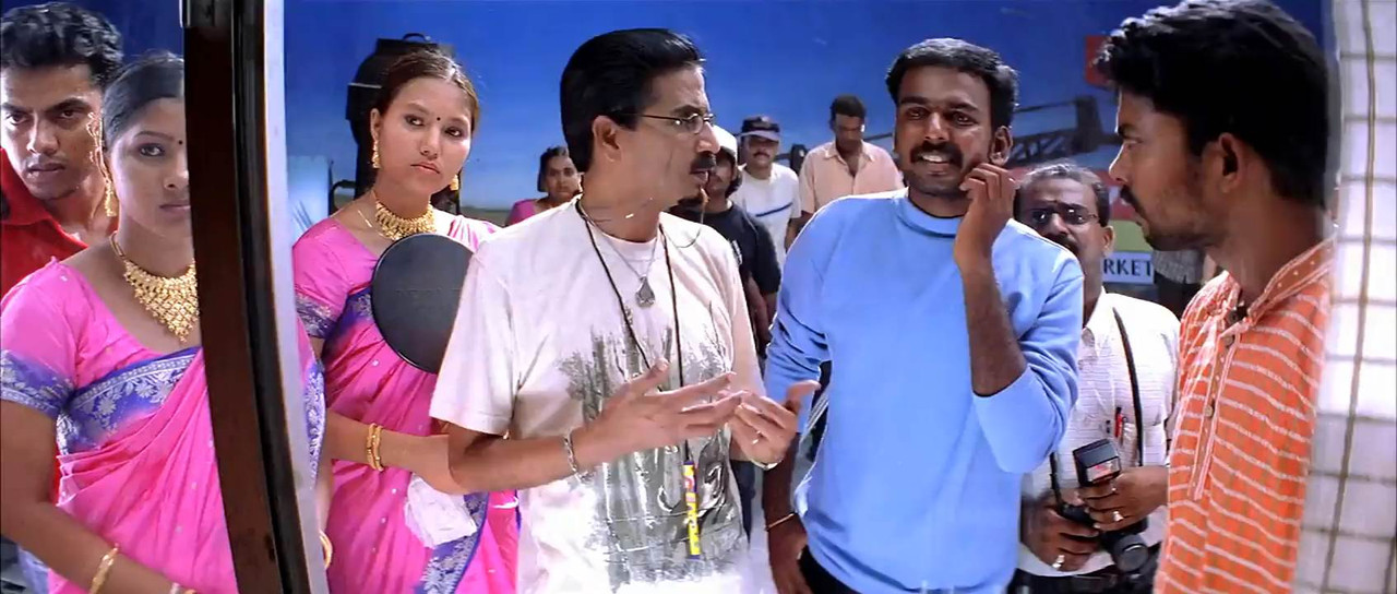 Ghajini 2005 BluRay [Tamil] 480p, 720p ESub Screenshot