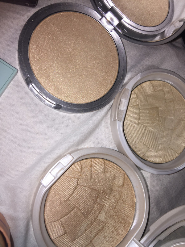 B01F600F-4834-4D45-8B75-B353E3AA07A1