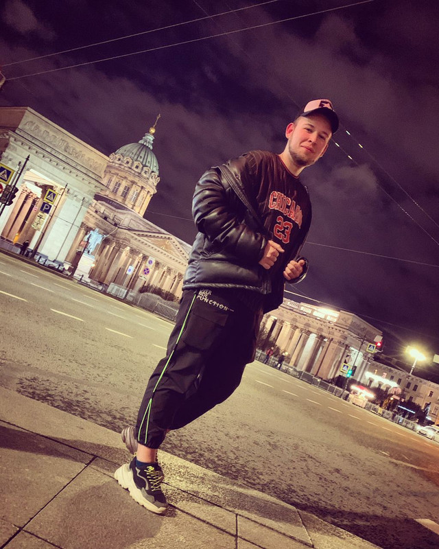 ECEE4457-A73B-4204-959A-DD8CFF6FA7AD