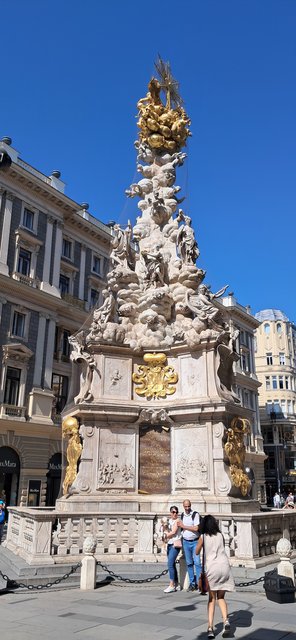 Viena: La ciudad de la música, de las artes y de los sueños - Blogs de Austria - Dia 1: Museo Sisí, biblioteca nacional, Opera y Free tour (20)