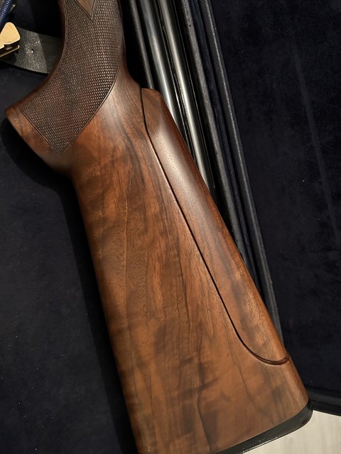 AAA85F60-D4B0-43B2-9C36-8CC05747E6F1