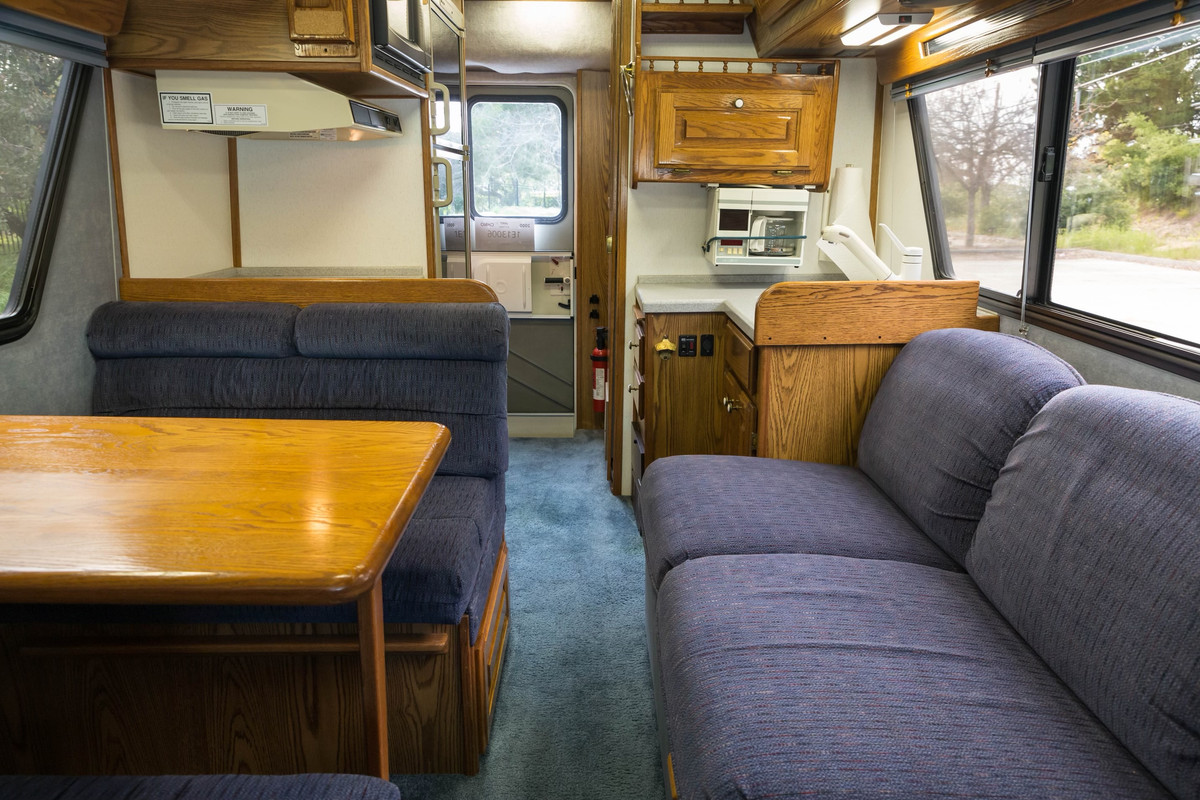 1FAB28D8-BF62-420E-8894-51B20C30EE7B