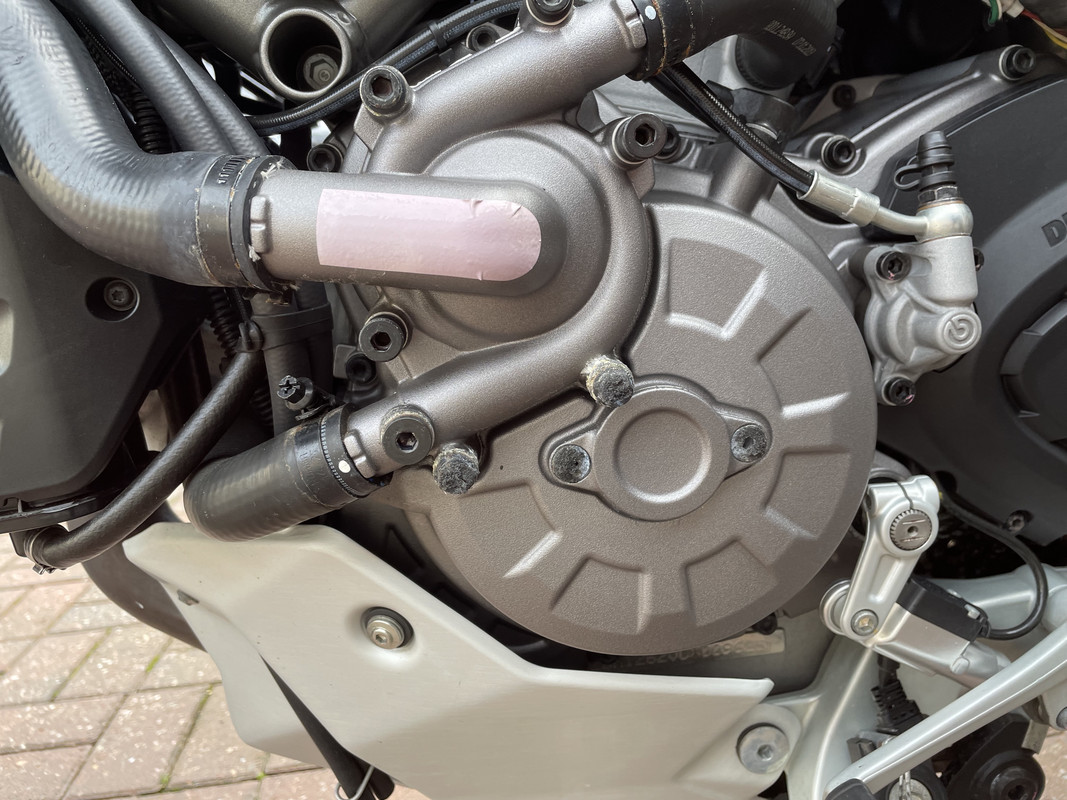 mXO IljuS8C6RwaPR2782w