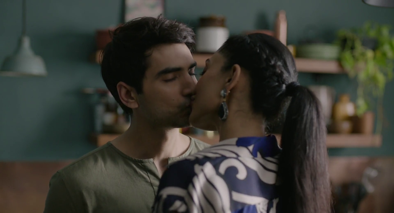 vlcsnap-2023-08-30-22h54m14s230