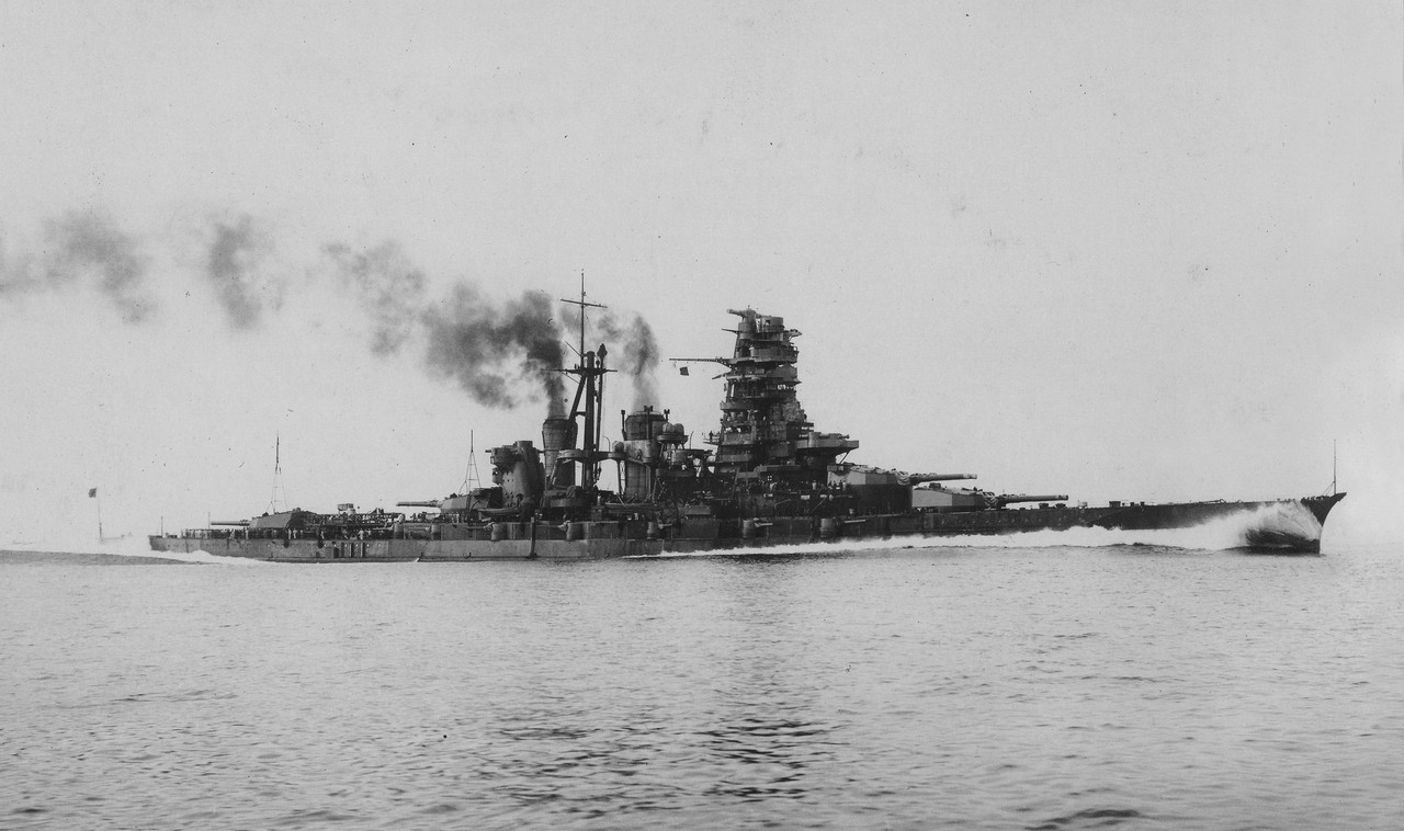 IJN-Kong-en-pruebas-en-el-mar-despu-s-de-su-segunda-reconstrucci-n-14-nov-1936.jpg