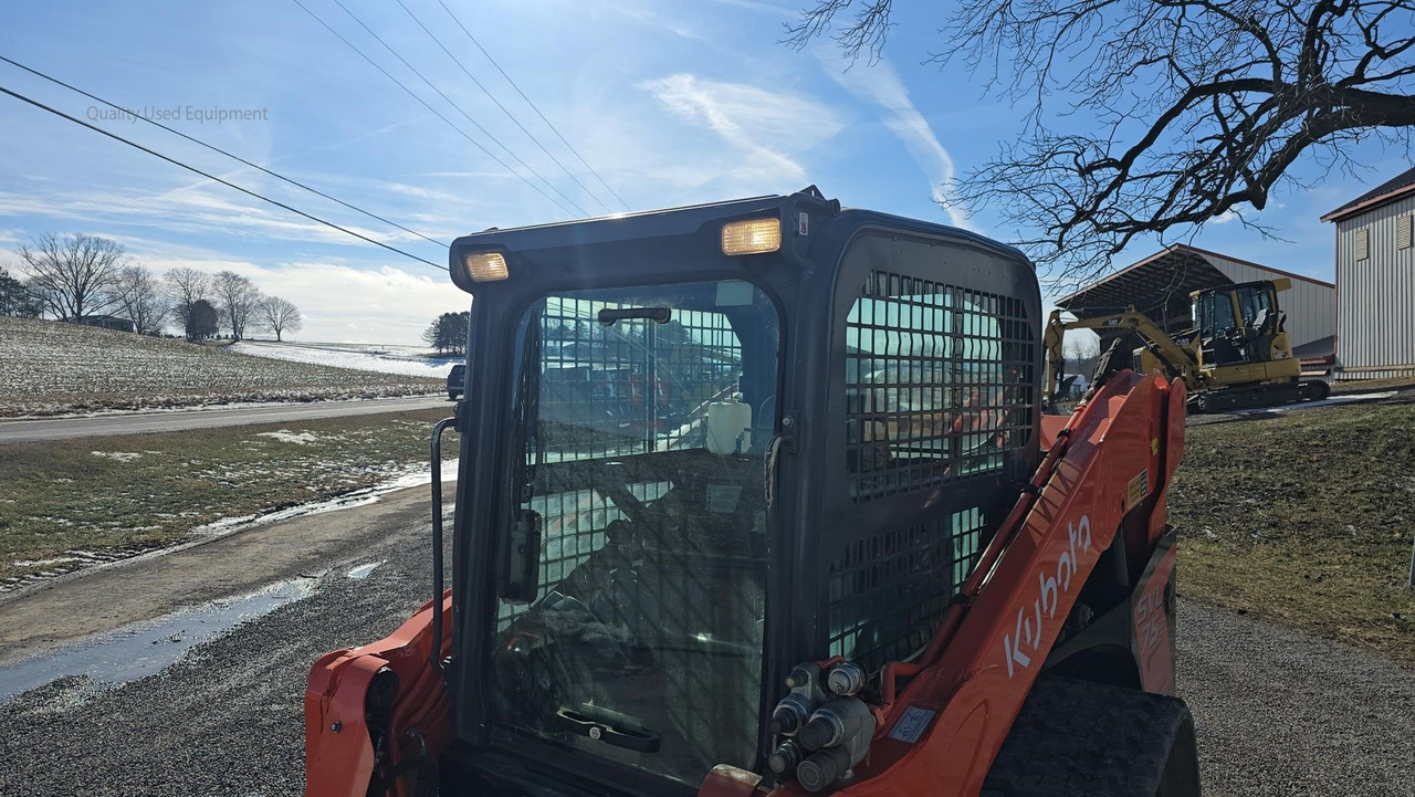 Vehicle thumbnail 25