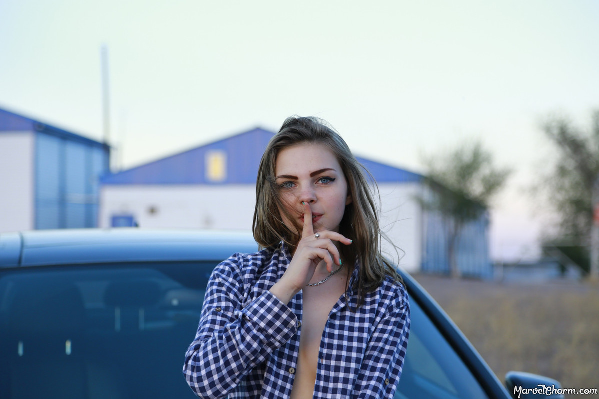 MarvelCharm_Rebecca-Luxury-128