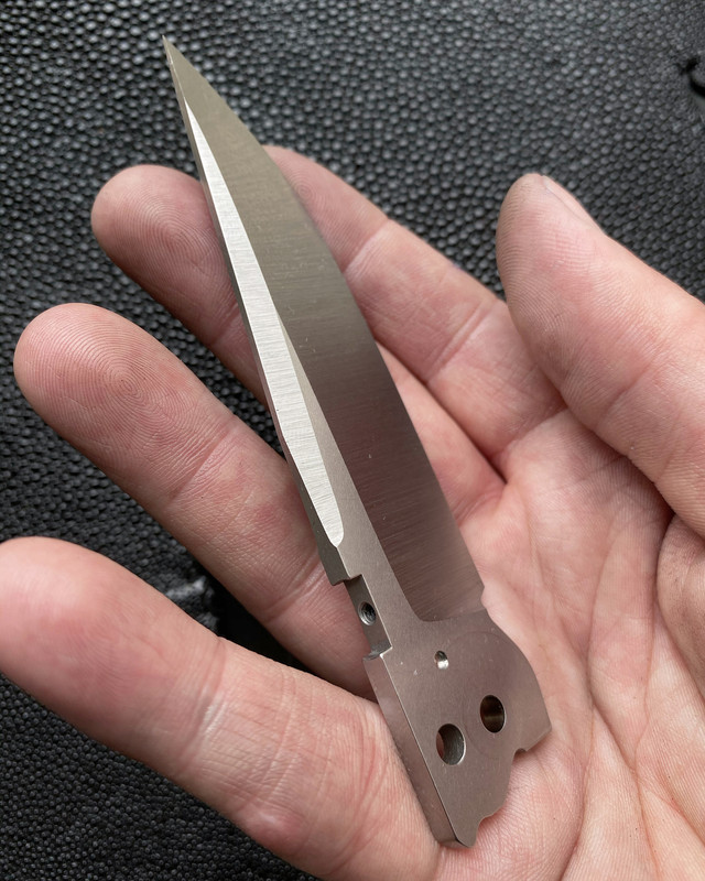 5EA1A41F-F088-4577-B467-D3D11570652C