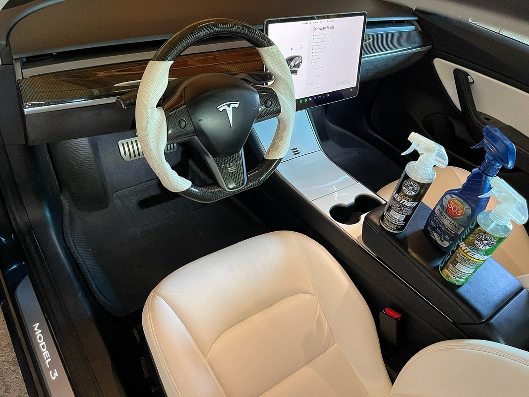 E9EF2DEA-5EBE-4A1F-8496-4A21EEADB713