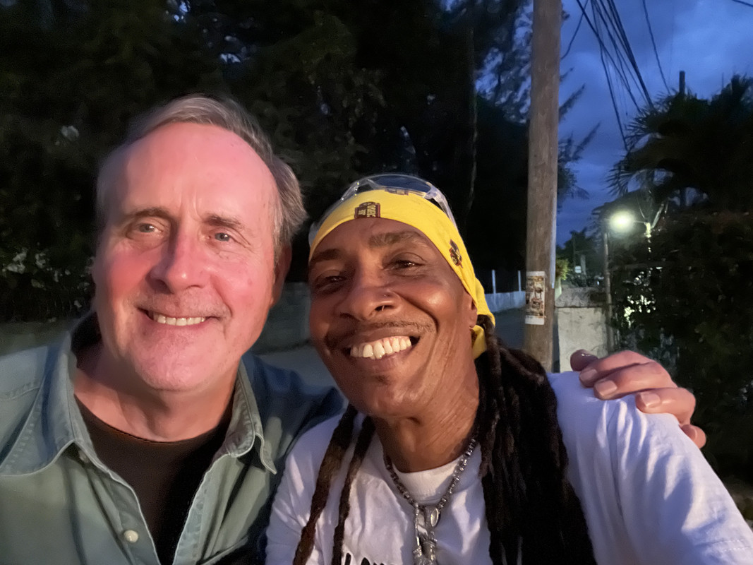 9C261104-8031-4D2E-8612-2FF140DEF982