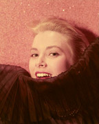 Grace-Kelly-md74