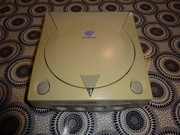 Lot console Dreamcast (Euro et Jap) et accessoires VGA-Box, VMU, etc... DSC05145