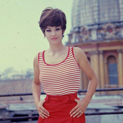 claudine-auger-mb10
