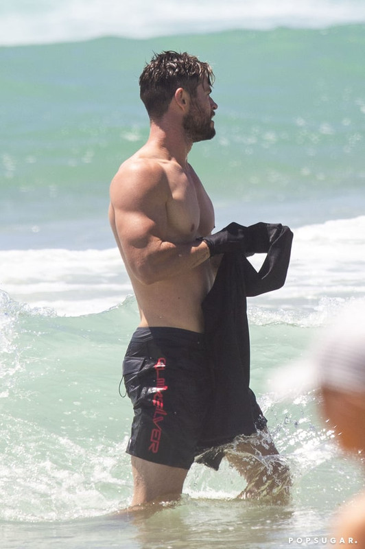 Chris-Hemsworth-Elsa-Pataky-PDA-Pictures-Australia-2018 (1)