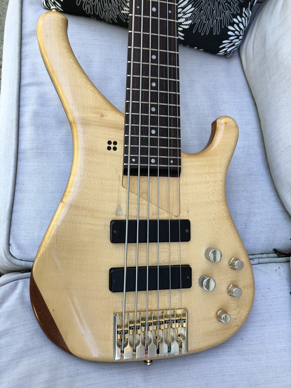 AFE81BCA-1032-4BE0-AE04-F6DF2FDE25B0