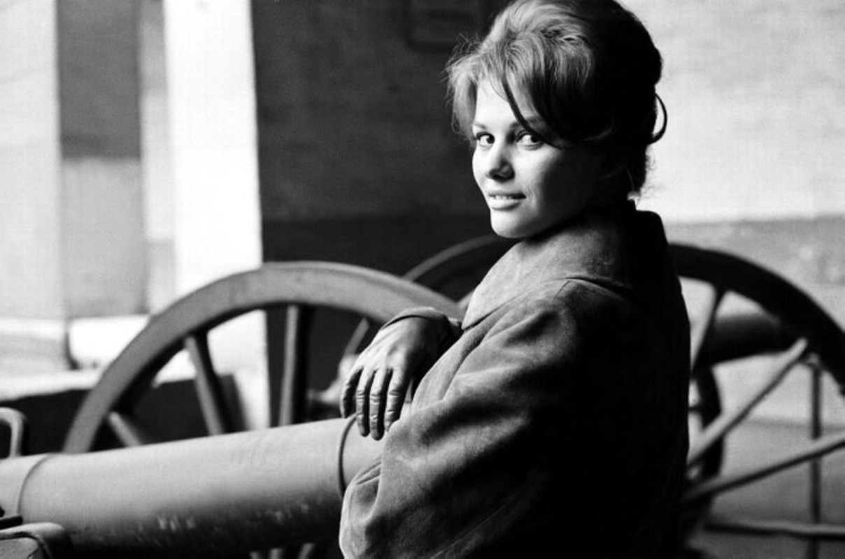 claudia_cardinale_me39