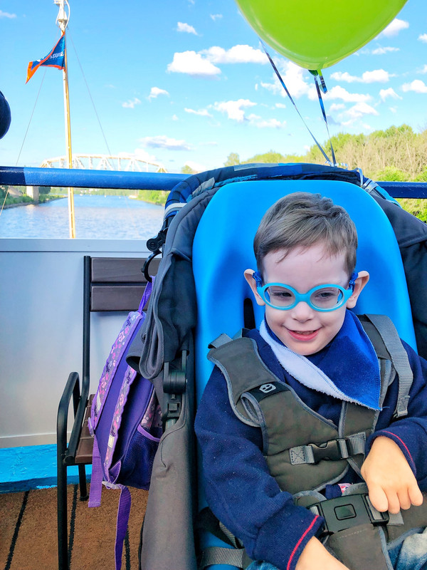 64D655AD-7935-4A90-BDE5-92E46C4E6414