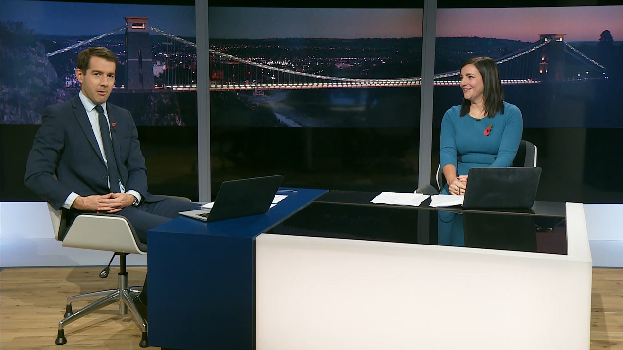 11.10 - 18.00.00 - ITV News London. The latest news in London and the....ts_snapshot_10.21.808