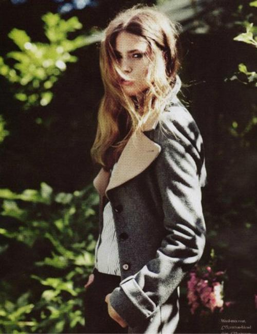 4D51BEF6-B894-483A-ADCE-473F7647E3EA_LG