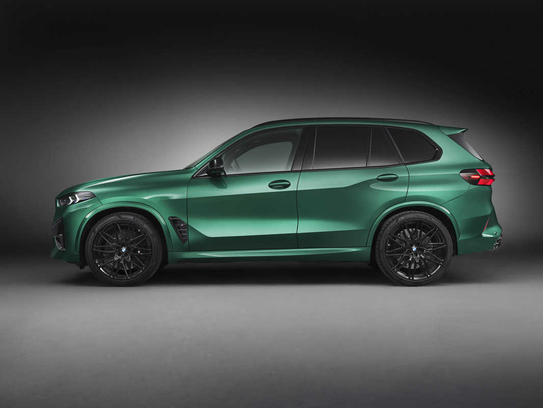 P90495546_highRes_the-new-bmw-x5-m-com
