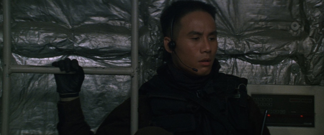 Executive Decision 1996 (1080p x265 10bit Tigole