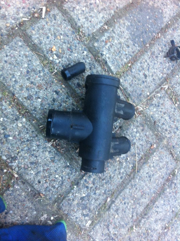 E79EF585-3B47-4D99-BDB7-C7CC878E21A1_zpsleoiaenw