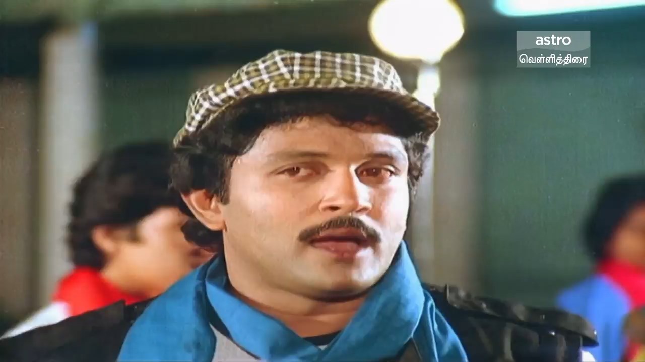 Dharmathin Thalaivan 1988 WebRip [Tamil] 480p, 720p Screenshot