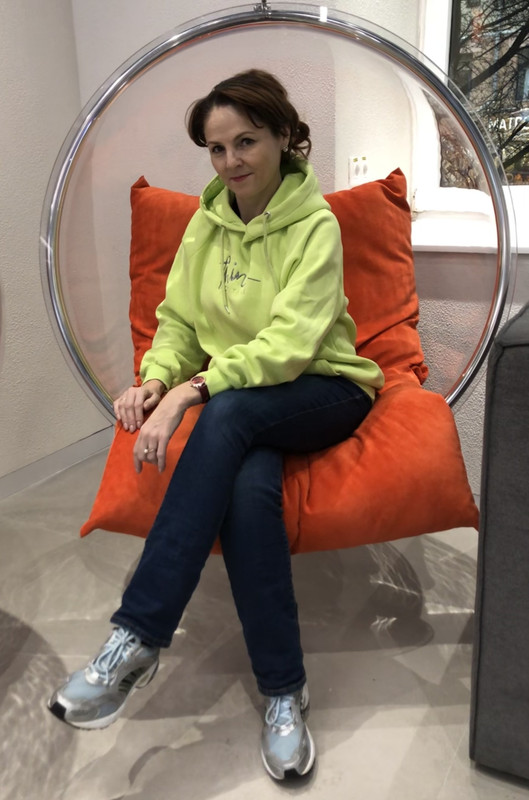 6BF2898A-2347-4E26-BDBA-64E8D689005A