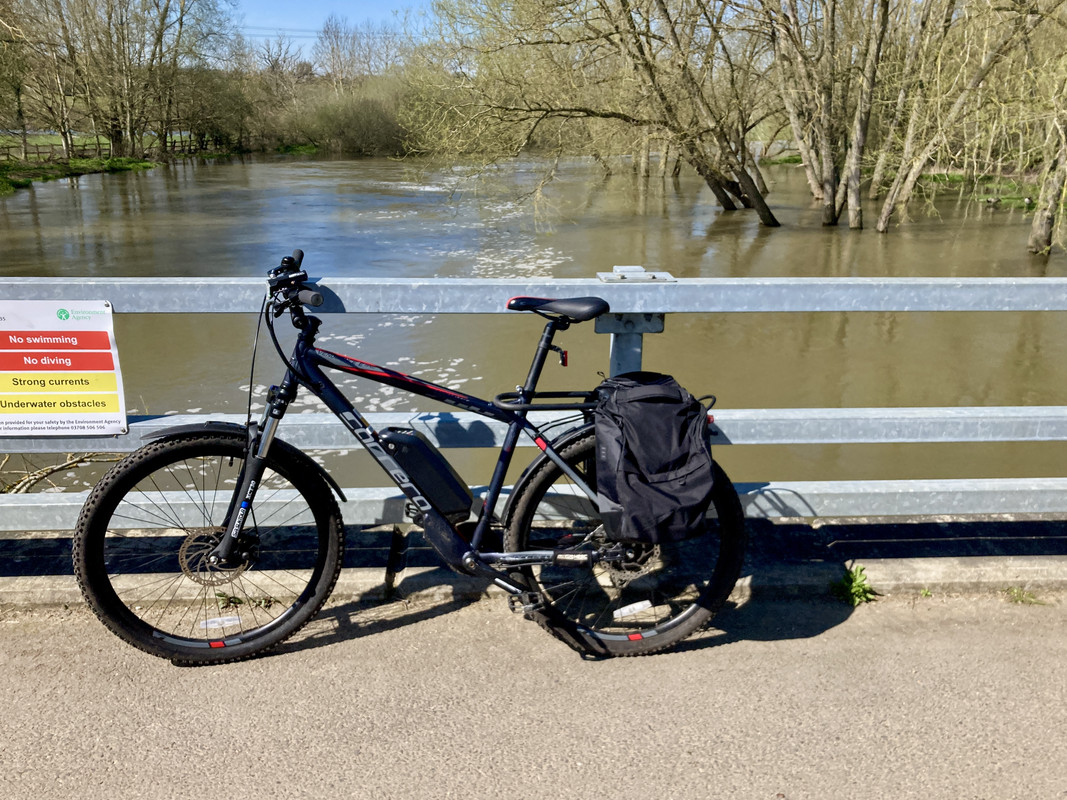 B1ADC438-E107-4278-AC64-EFCF0EBD145F