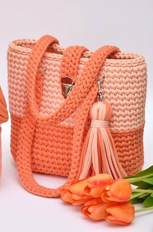 bag-peach-knit.jpg