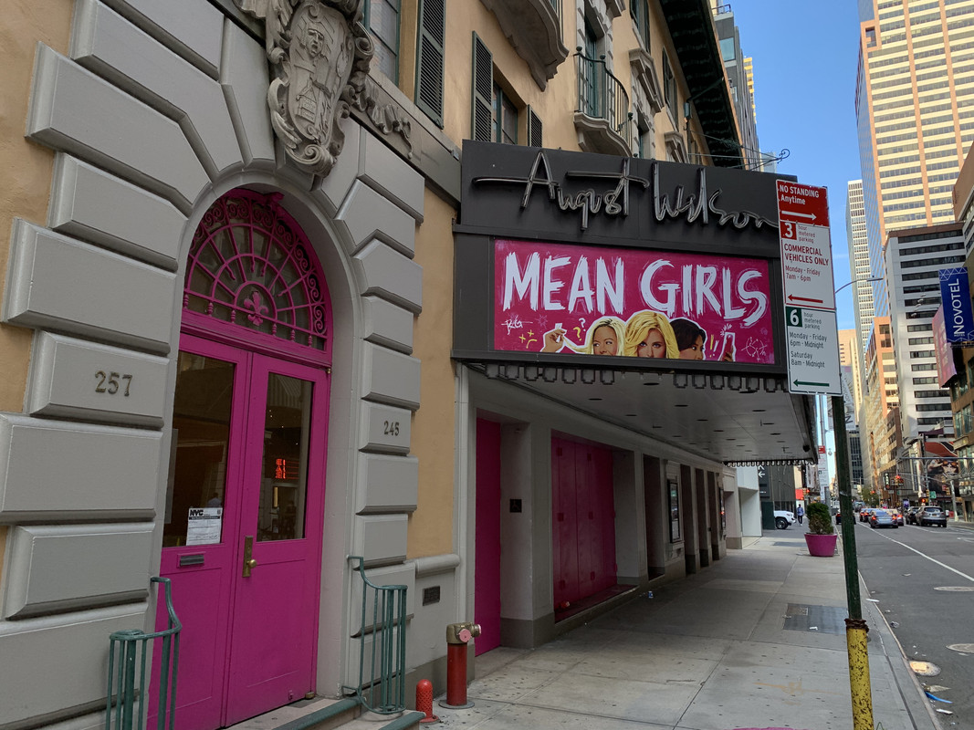 Loading out in progress at the August Wilson