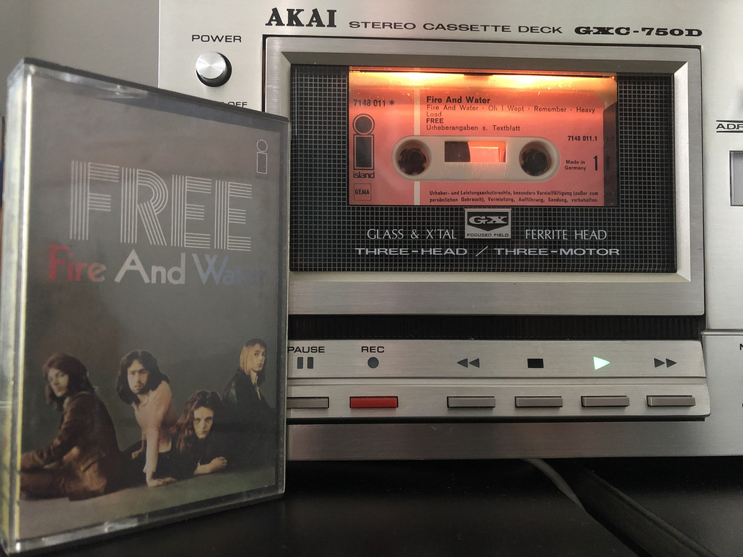 65B6F9D0-50BB-4FA7-8EAB-0F5D342D71F3