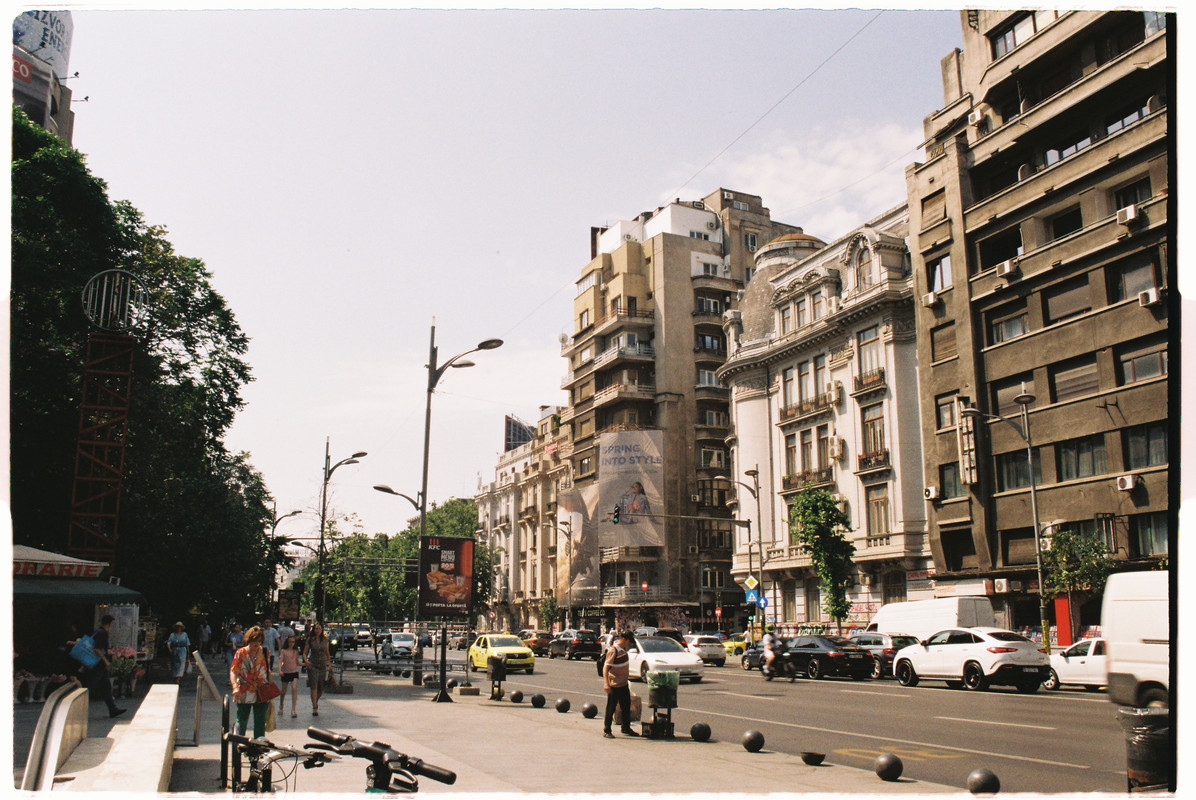 R1-09355-024-A.jpg