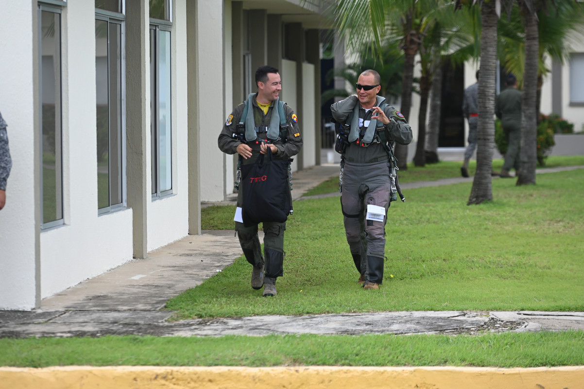 FAC RELAMPAGO 7B (10)