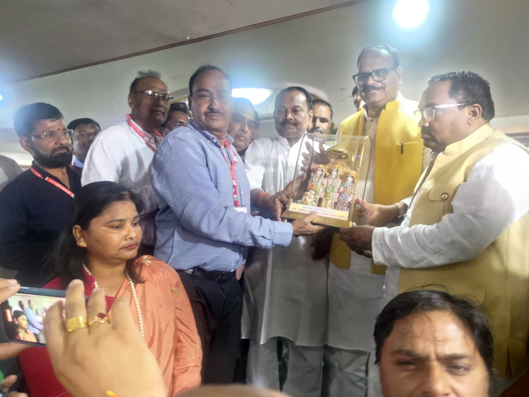 ’उपजा शपथ ग्रहण समारोह पत्रकारों के हर दर्द में सरकार साथ है-  बृजेश पाठक, ’पत्रकार भवन के लिए पूरा सहयोह करूंगा- भानु वर्मा 