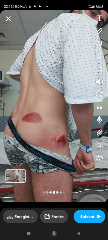 Screenshot_2023-05-18-22-12-28-151_com.snapchat.android