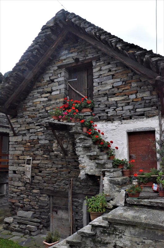 BRIONE-8-9-2019 - Suiza y sus pueblos-2019 (22)