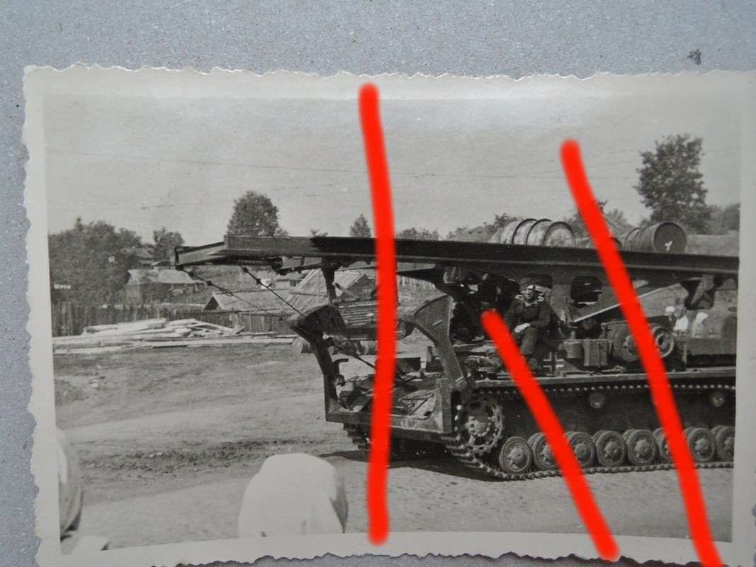 2.WK Foto Wehrmacht Panzer IV Brückenpanzer Infa